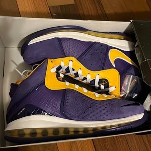 DS Nike LeBron VIII (QS)